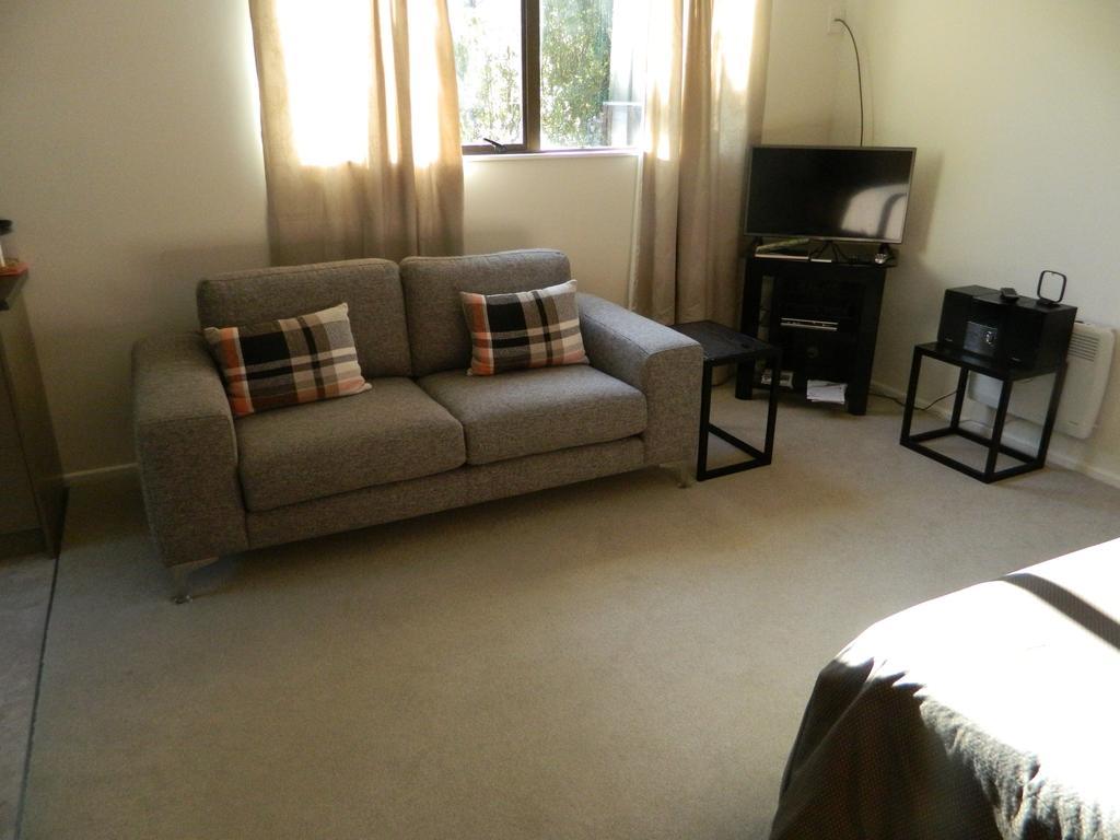 Antares Homestay Renwick Zimmer foto