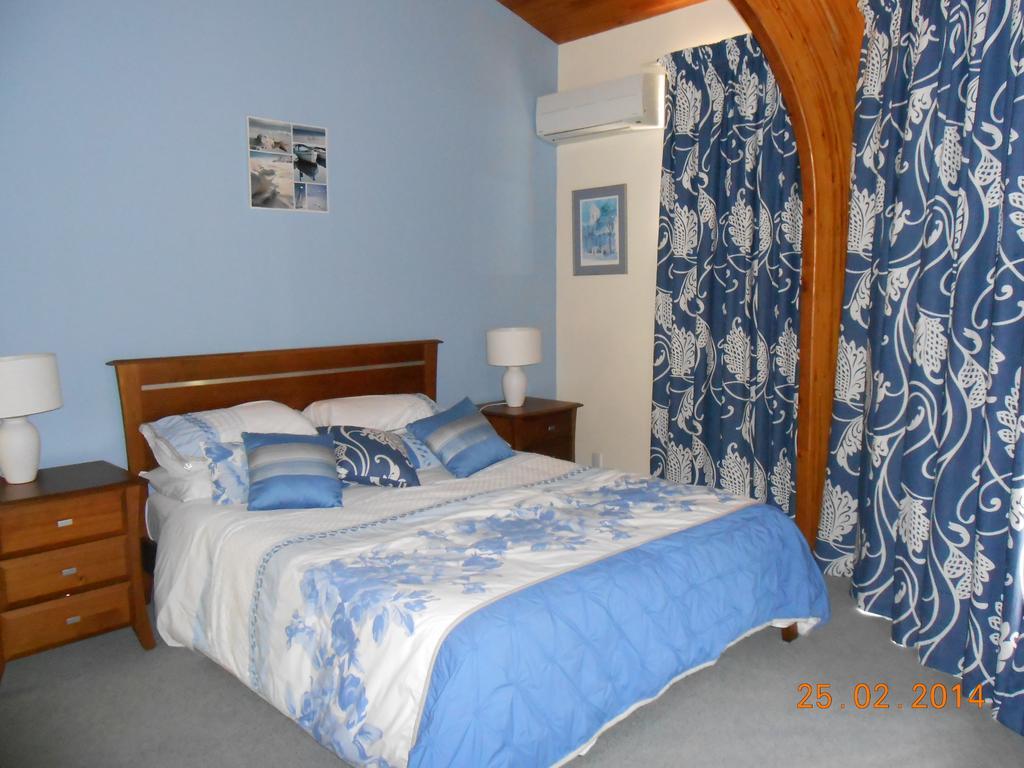 Antares Homestay Renwick Zimmer foto